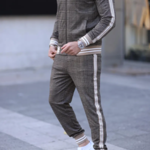 The gentlemen tracksuit.