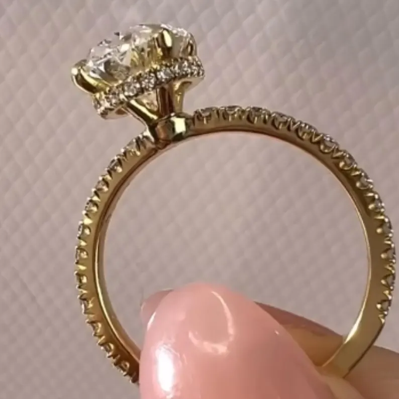 Oval Cut Moissanite Solitaire Engagement Ring