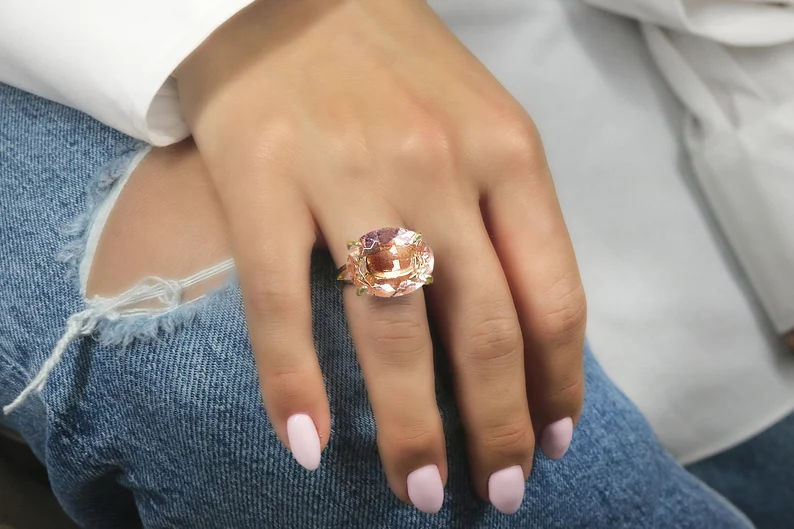 Wide Oval Morganite Ring ·