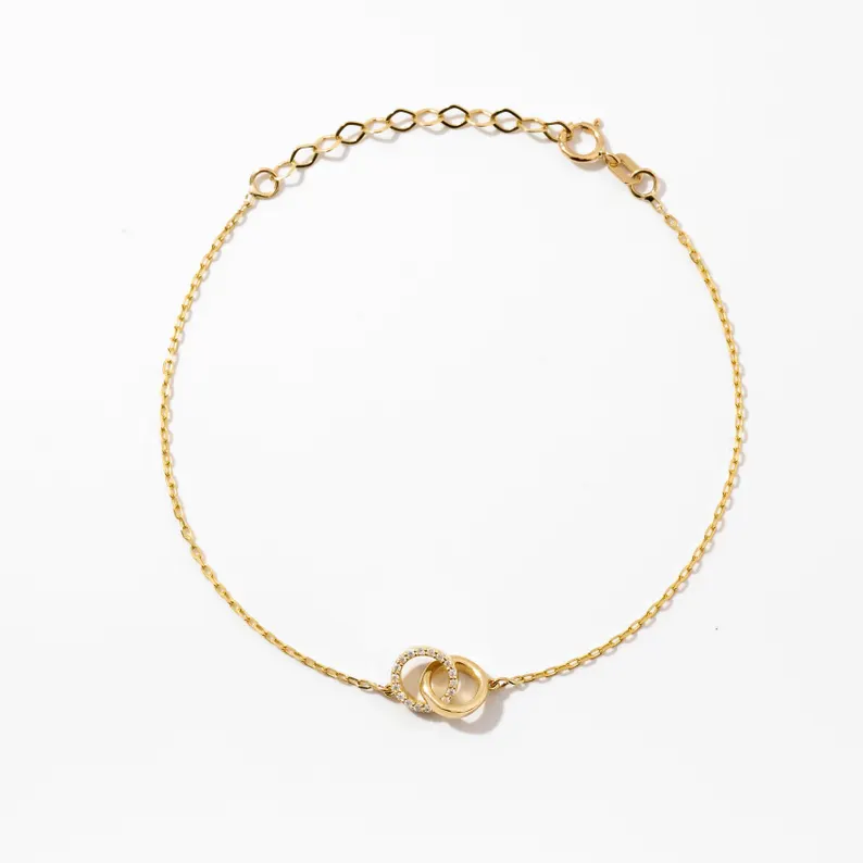 Diamond Interlocking Circle in 14k Solid Gold