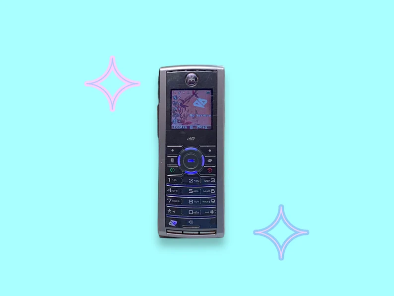 Y2K Motorola Mobile Cell phone. Works